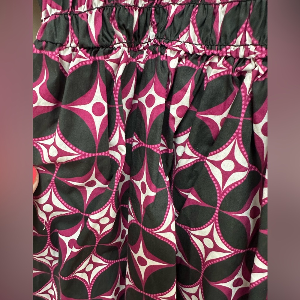 Smocked Puff-Sleeve Midi Dress in Plum Geometric Print - Picture 2 of 4